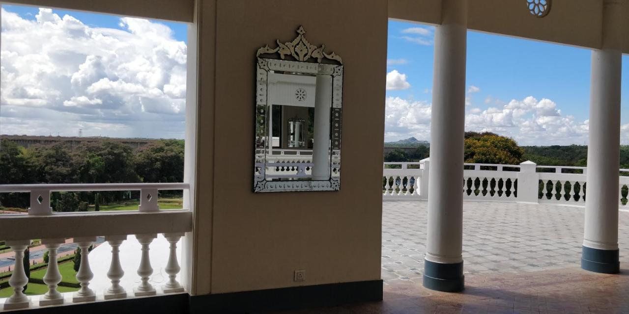 Royal Orchid Brindavan Garden Mysore Belagula Bagian luar foto