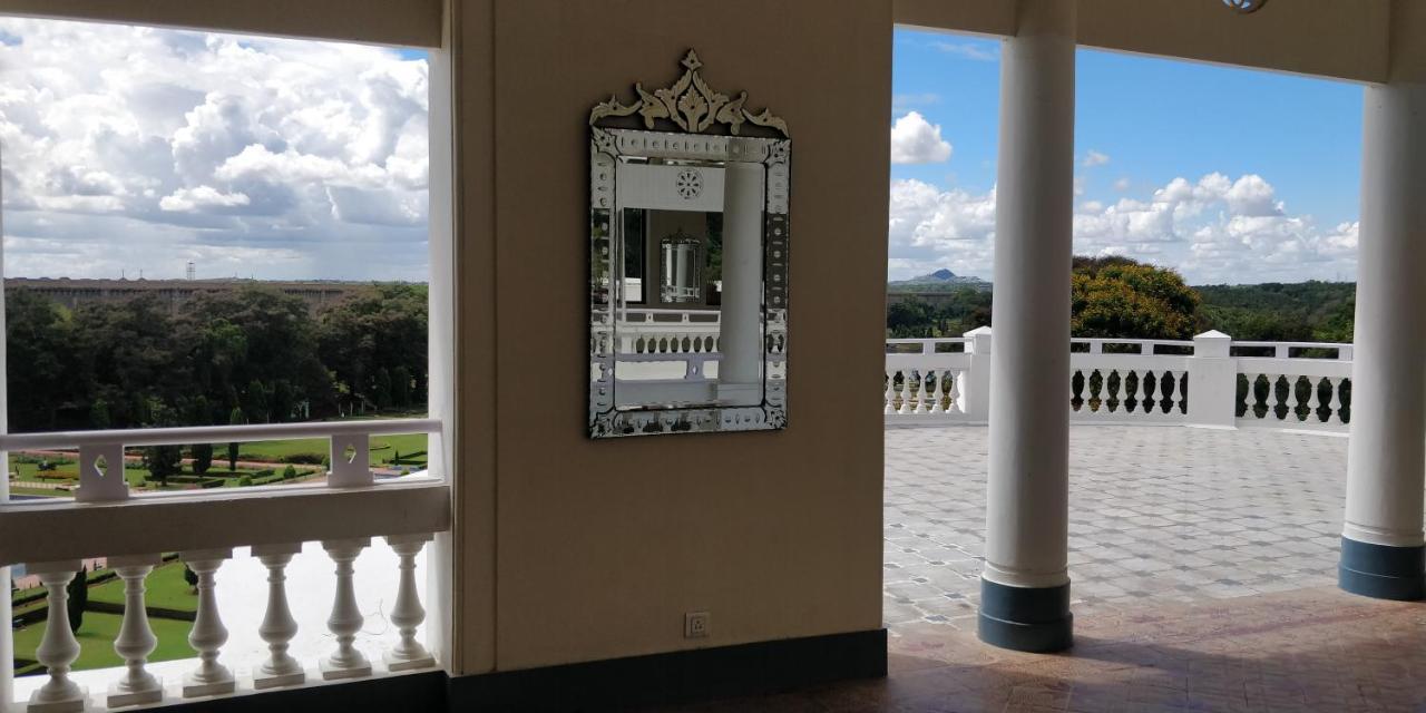 Royal Orchid Brindavan Garden Mysore Belagula Bagian luar foto