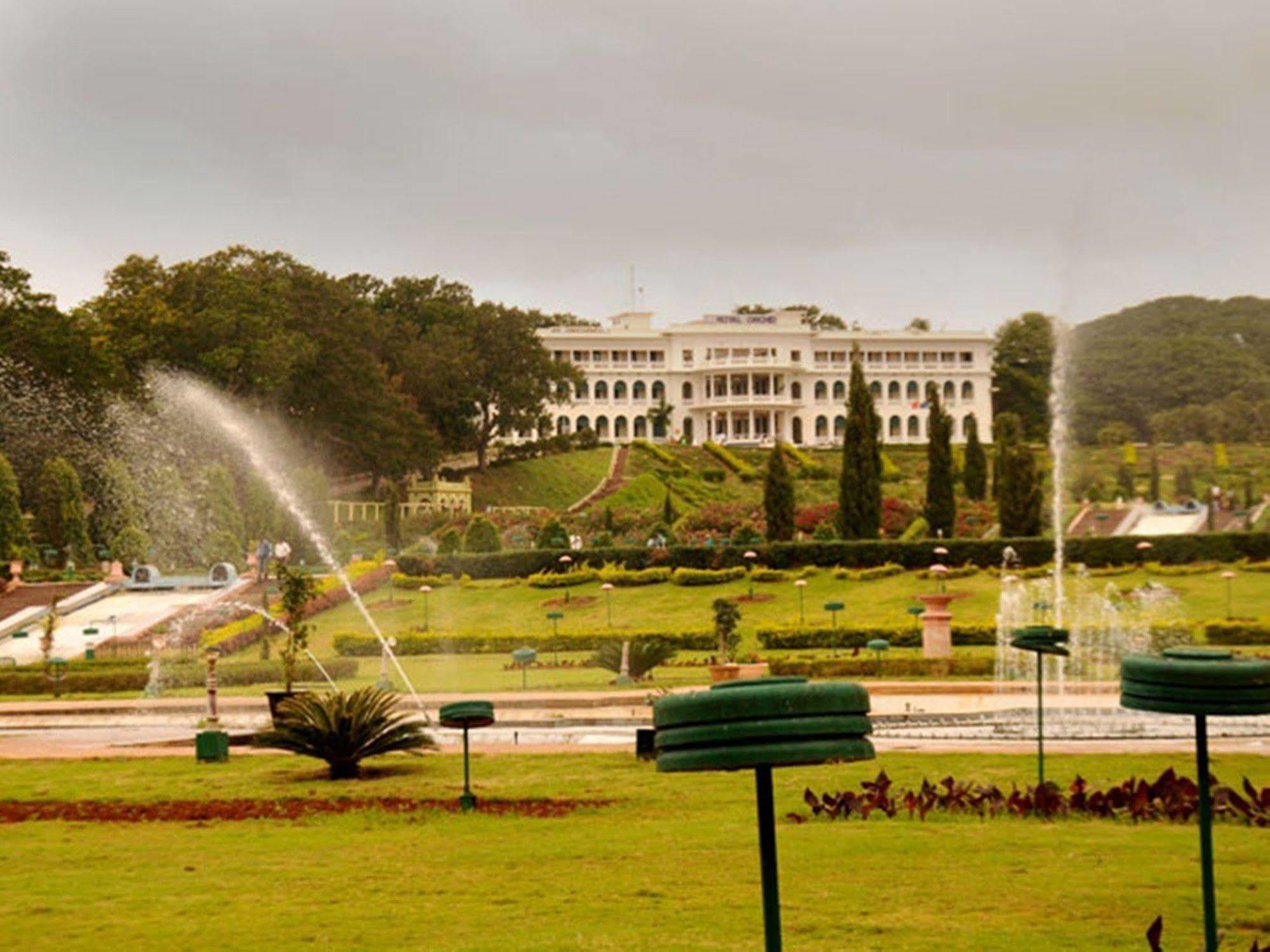 Royal Orchid Brindavan Garden Mysore Belagula Bagian luar foto